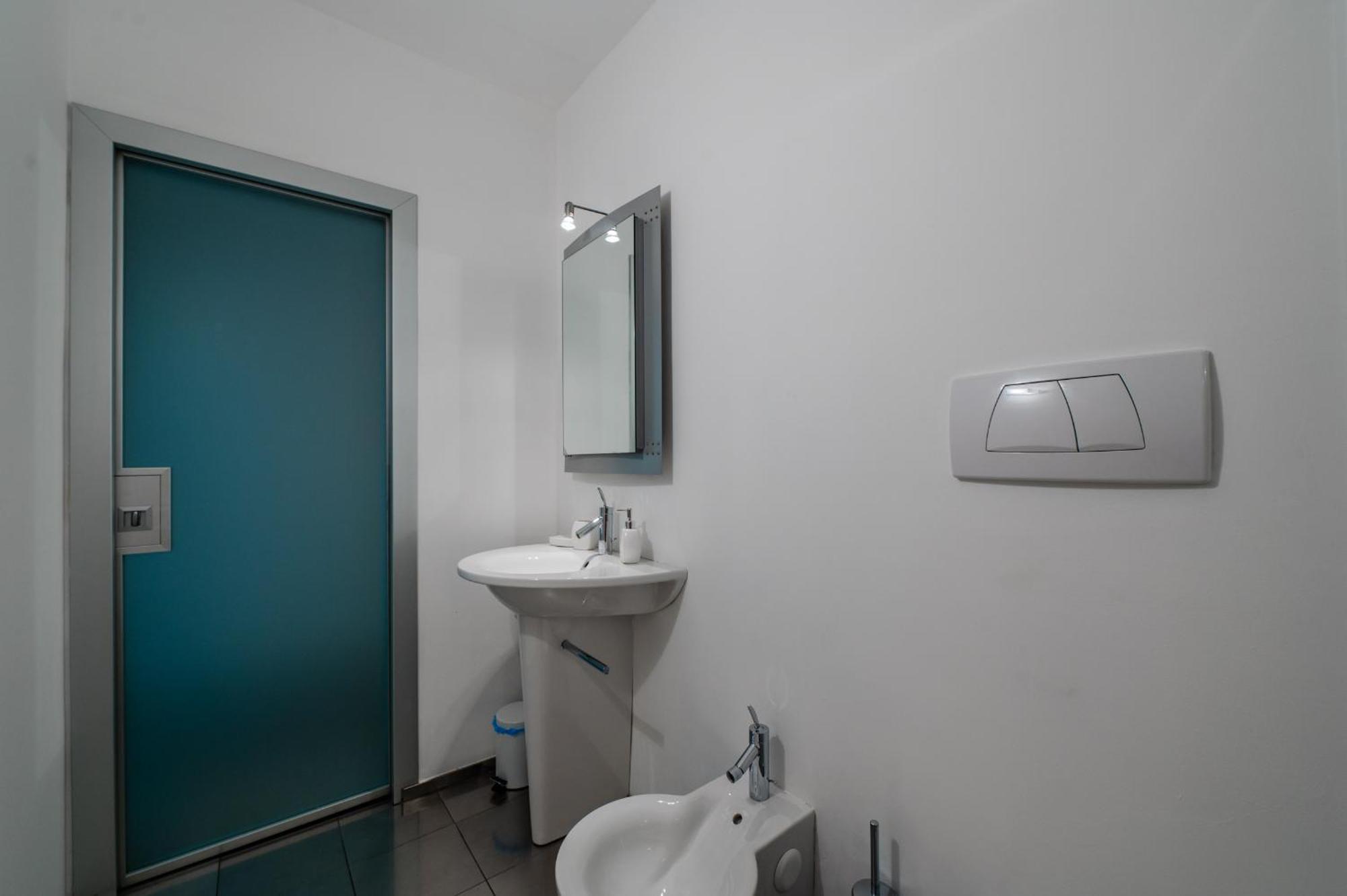 P&P Luxury Apartment Бергамо Экстерьер фото
